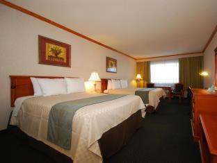 Best Western Los Angeles Worldport Hotel Room photo